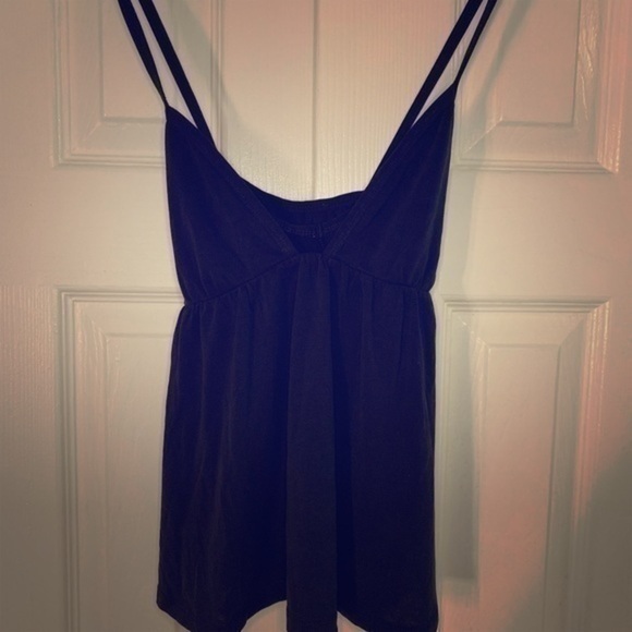 Express Black Low Cut Flowy Tank Top Size Small - Picture 1 of 8